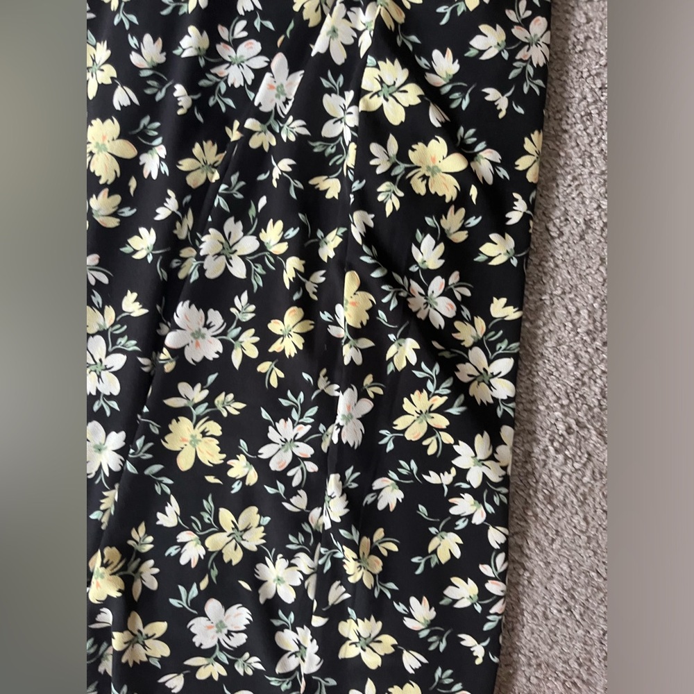 NO BOUNDARIES DRESS - Picture 4 of 5
